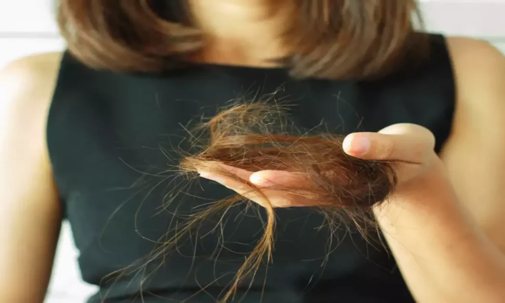 hur mycket hår tappar man per dag